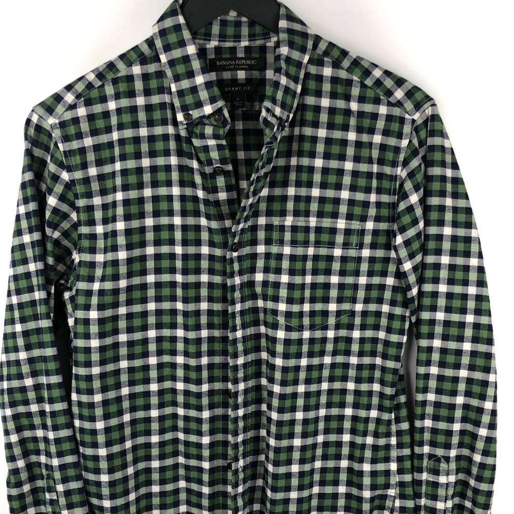 Banana Republic casual button-up shirt size S